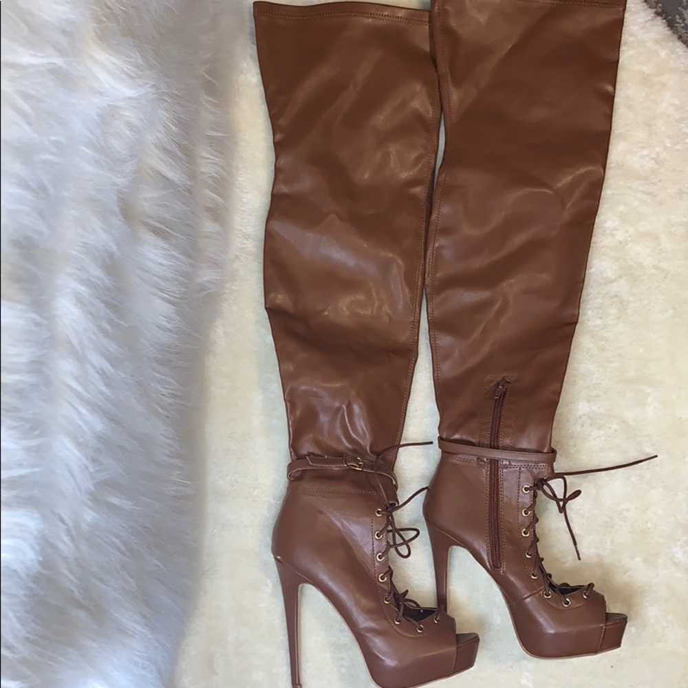 💰💰Scene Over the Knee PeepToe Boots💰💰